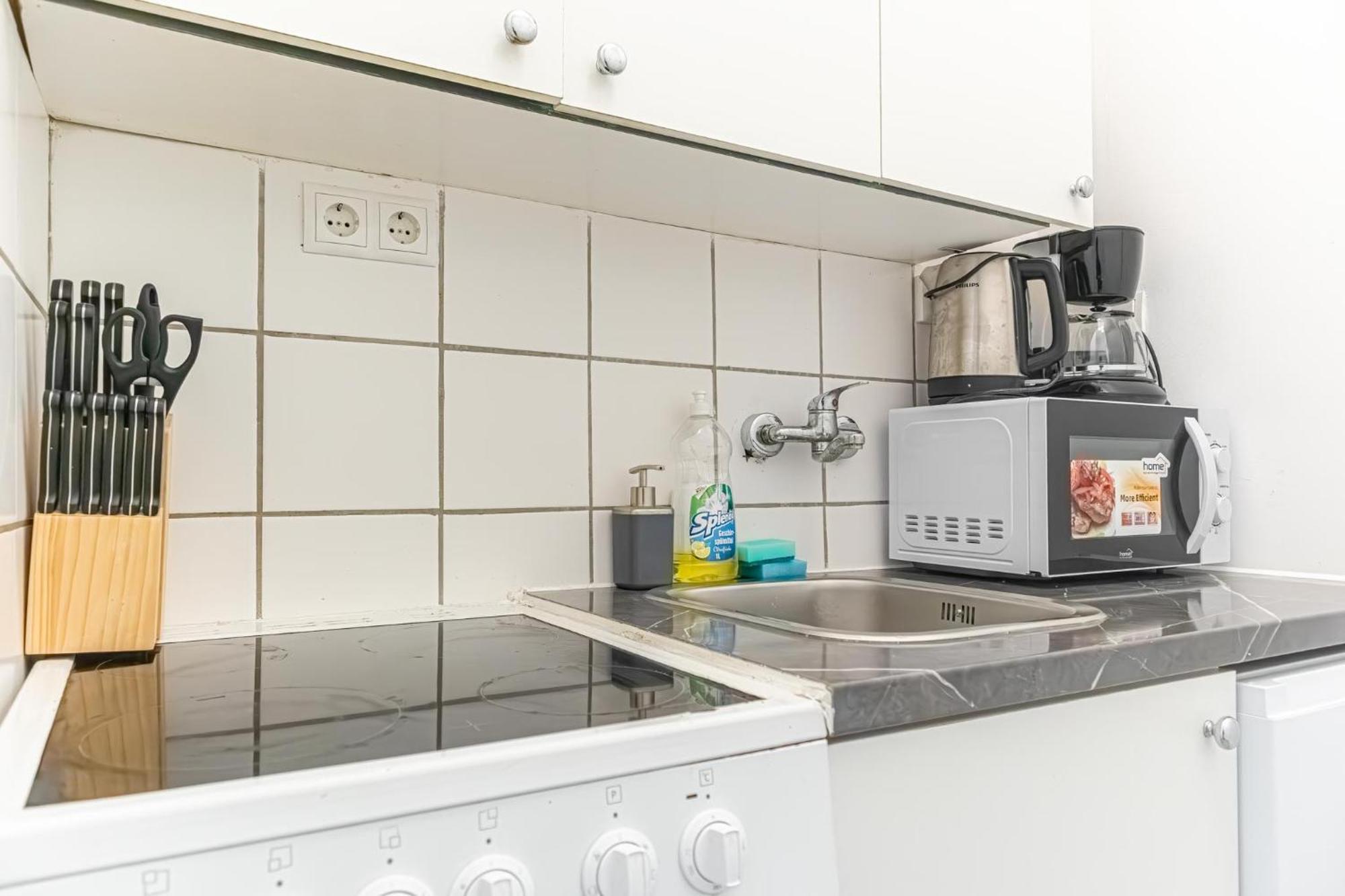 Affordable 1br Located In Apartment Vienna
